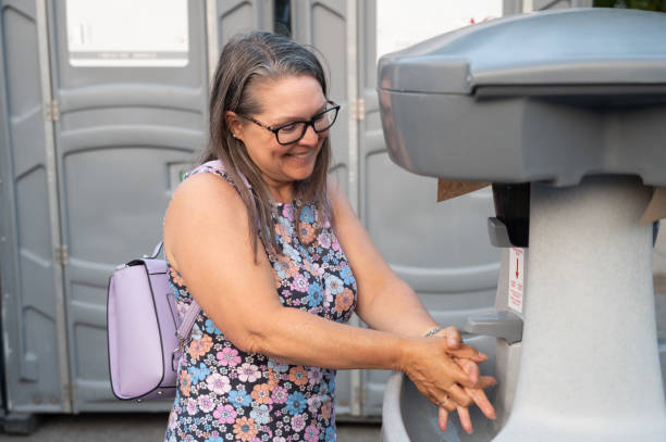 Portable Toilet Options We Offer in Sunset Hills, MO
